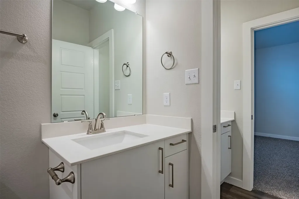 653 Wheatfield Drive Venus TX 76084
