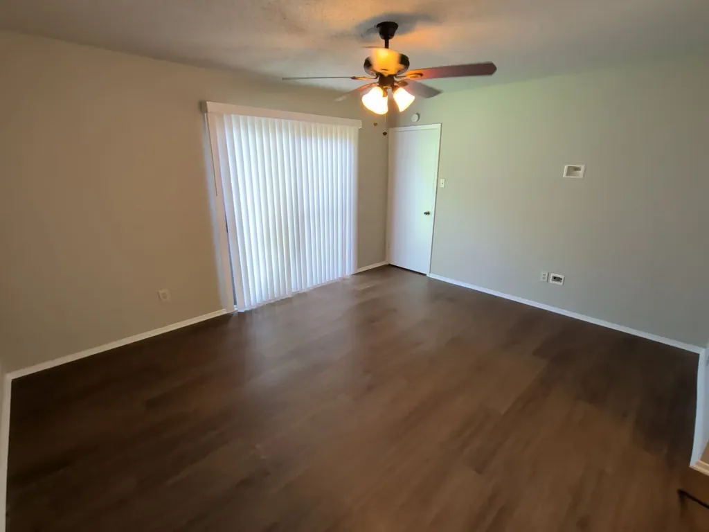 1703 Chittam Drive Euless TX 76039