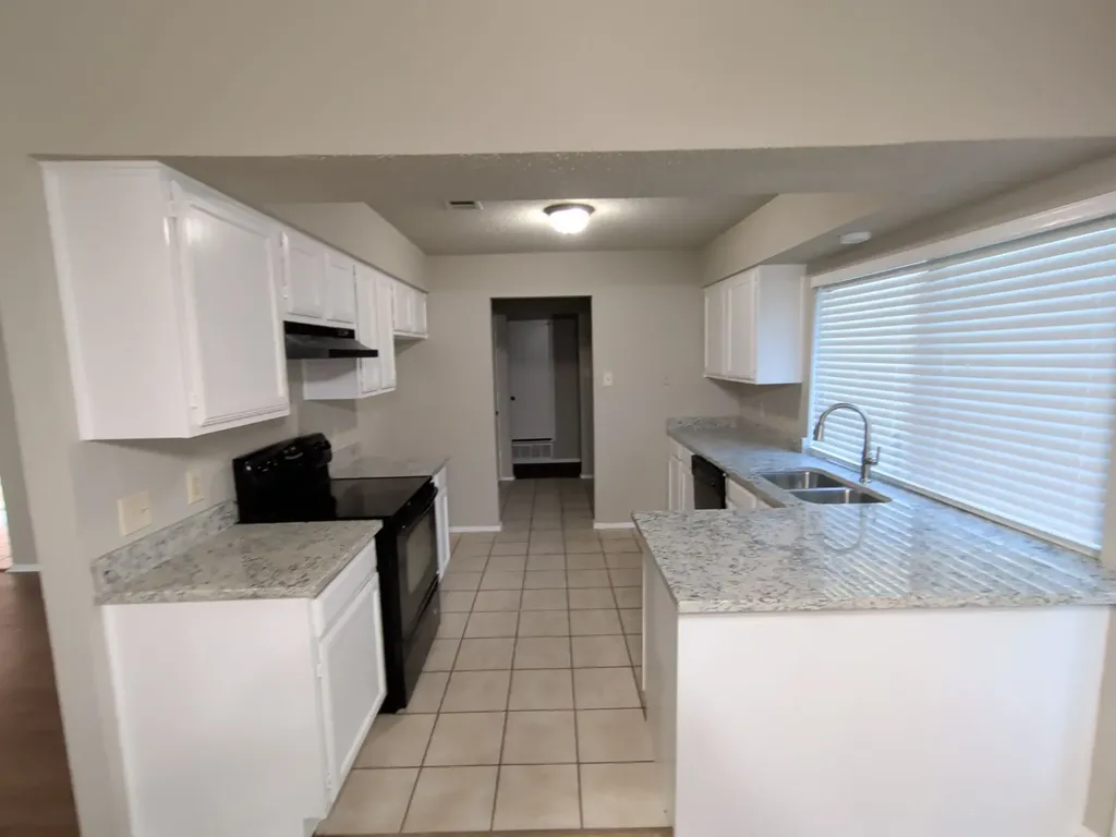 1703 Chittam Drive Euless TX 76039