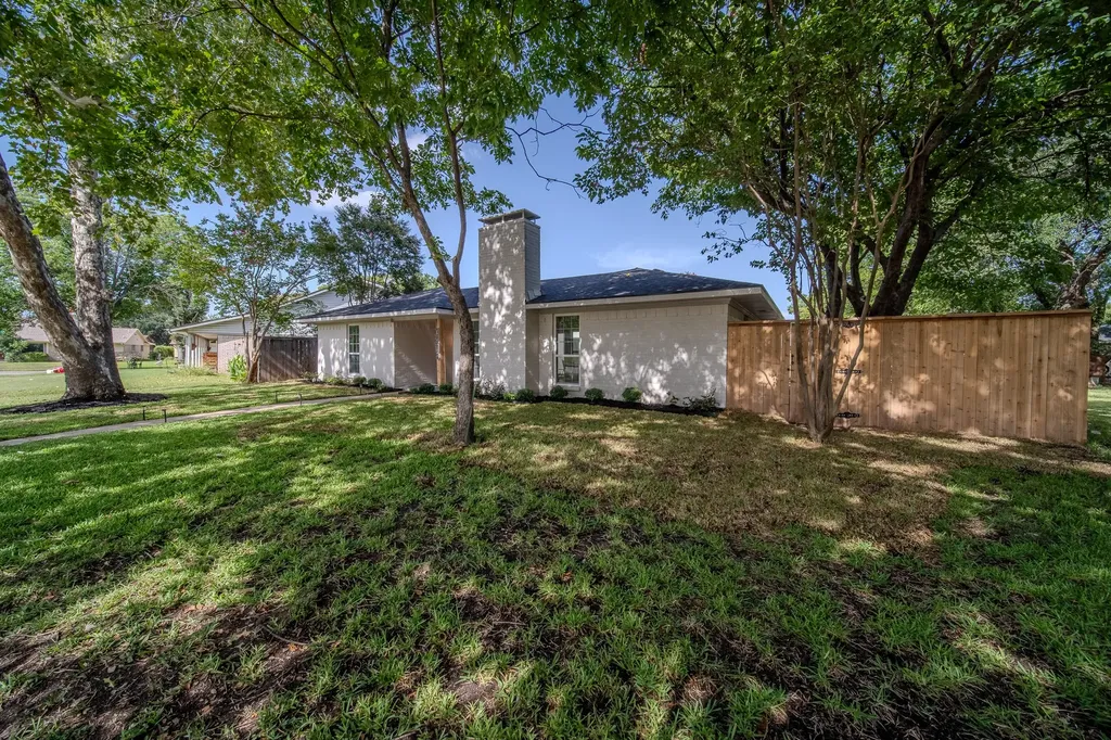 3204 Knights Haven Lane Garland TX 75044