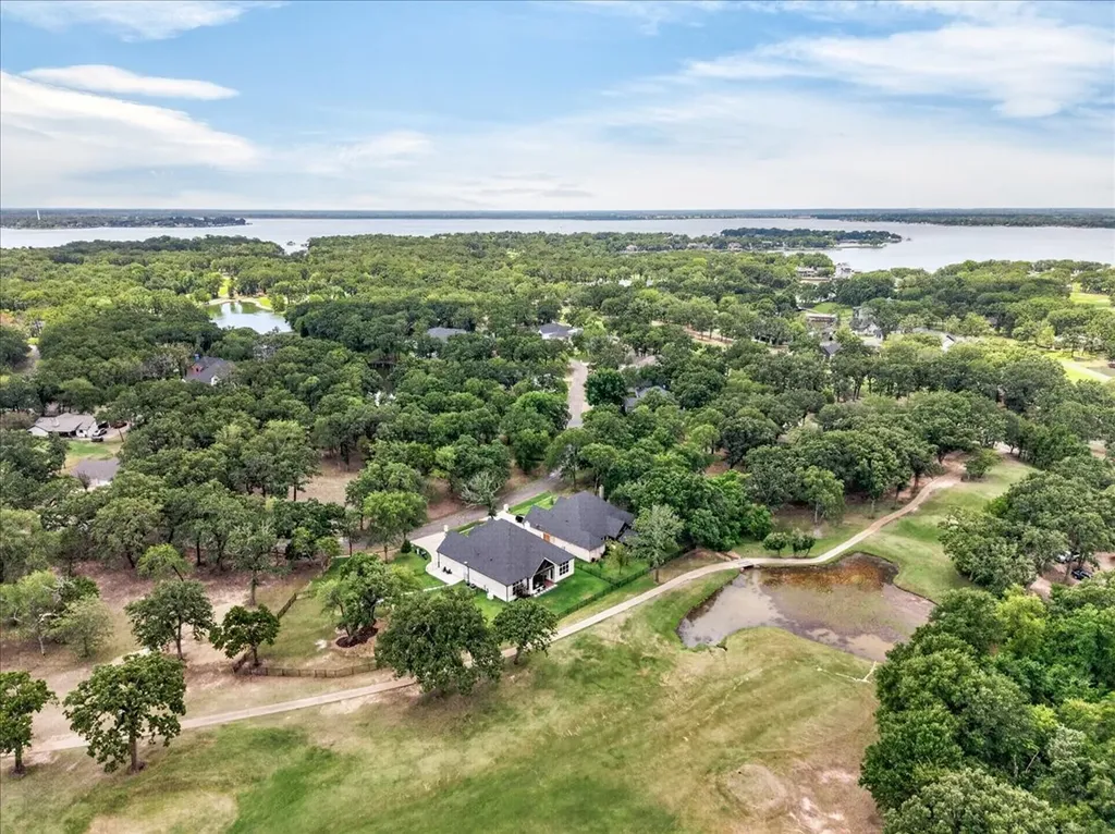 181 Colonial Drive Mabank TX 75156