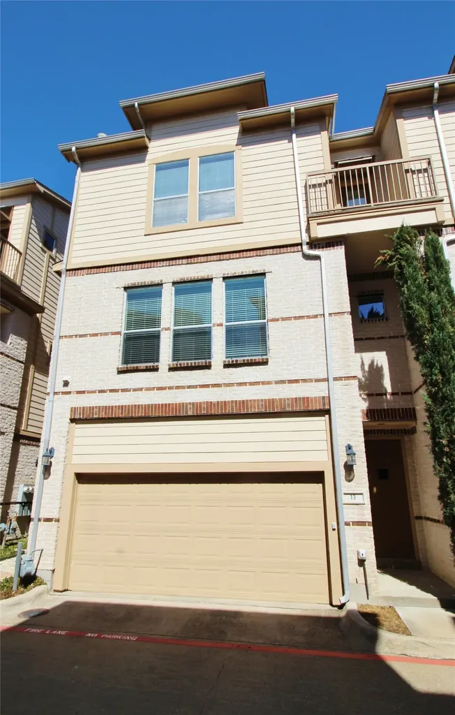 4830 Cedar Springs Road Dallas TX 75219