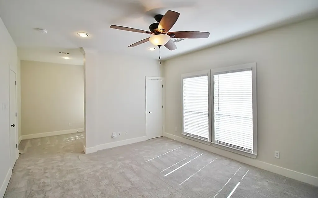 4830 Cedar Springs Road Dallas TX 75219