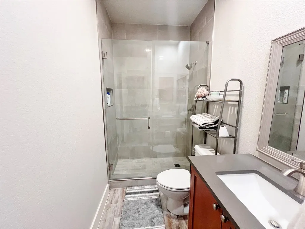 4830 Cedar Springs Road Dallas TX 75219
