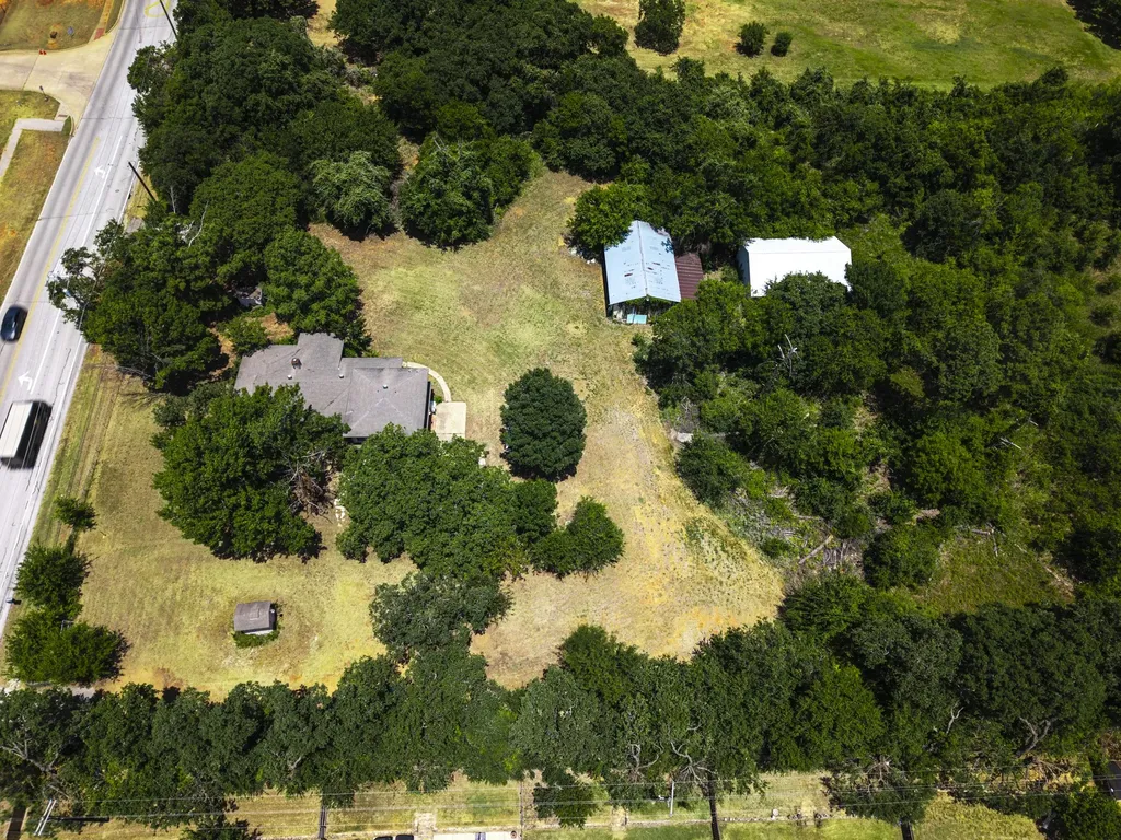 709 Cooks Lane Fort Worth TX 76120