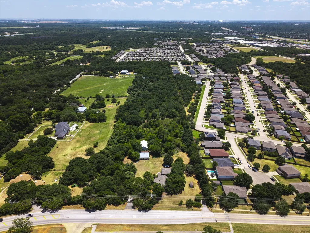 709 Cooks Lane Fort Worth TX 76120