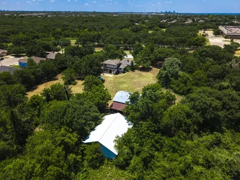 709 Cooks Lane Fort Worth TX 76120
