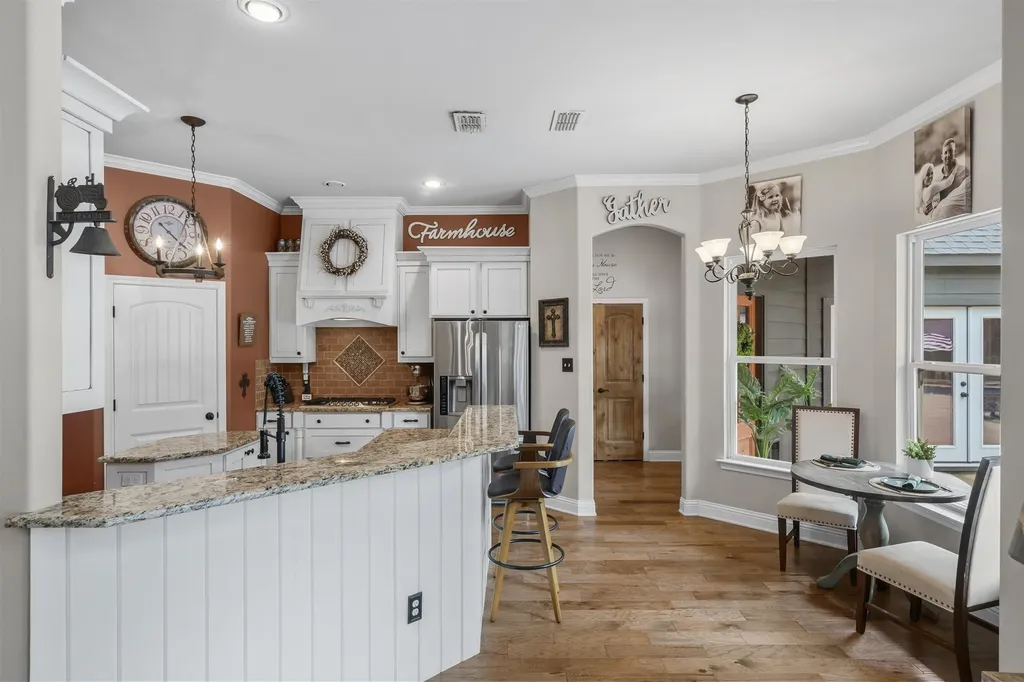 11088 State Highway 19 Edgewood TX 75117