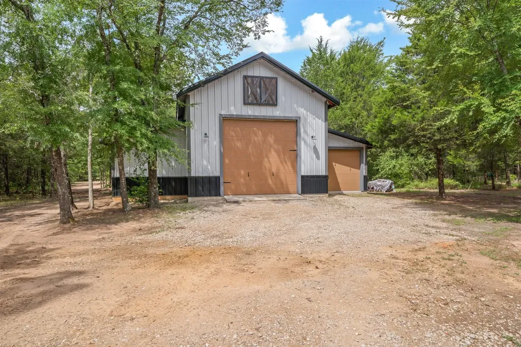11088 State Highway 19 Edgewood TX 75117