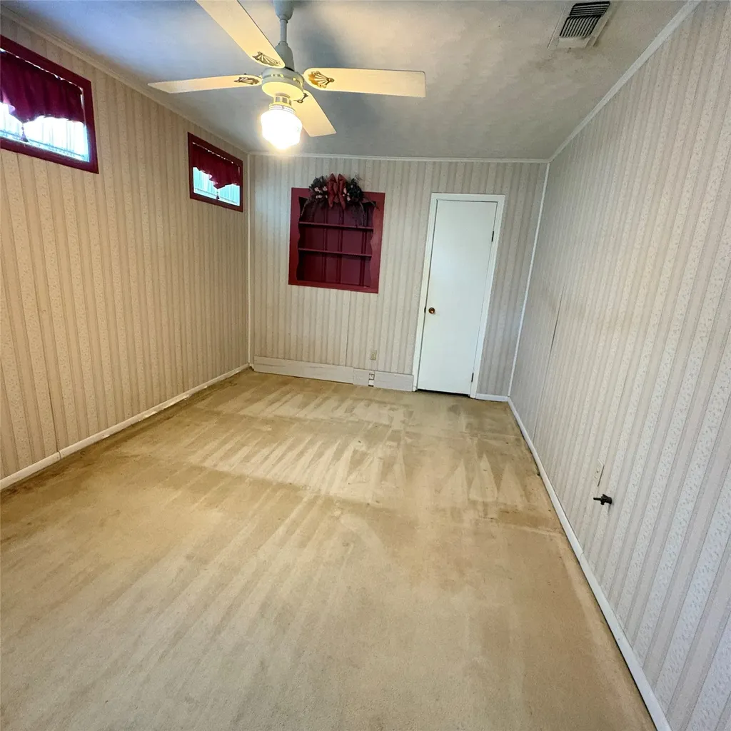 2101 14th Avenue Mineral Wells TX 76067