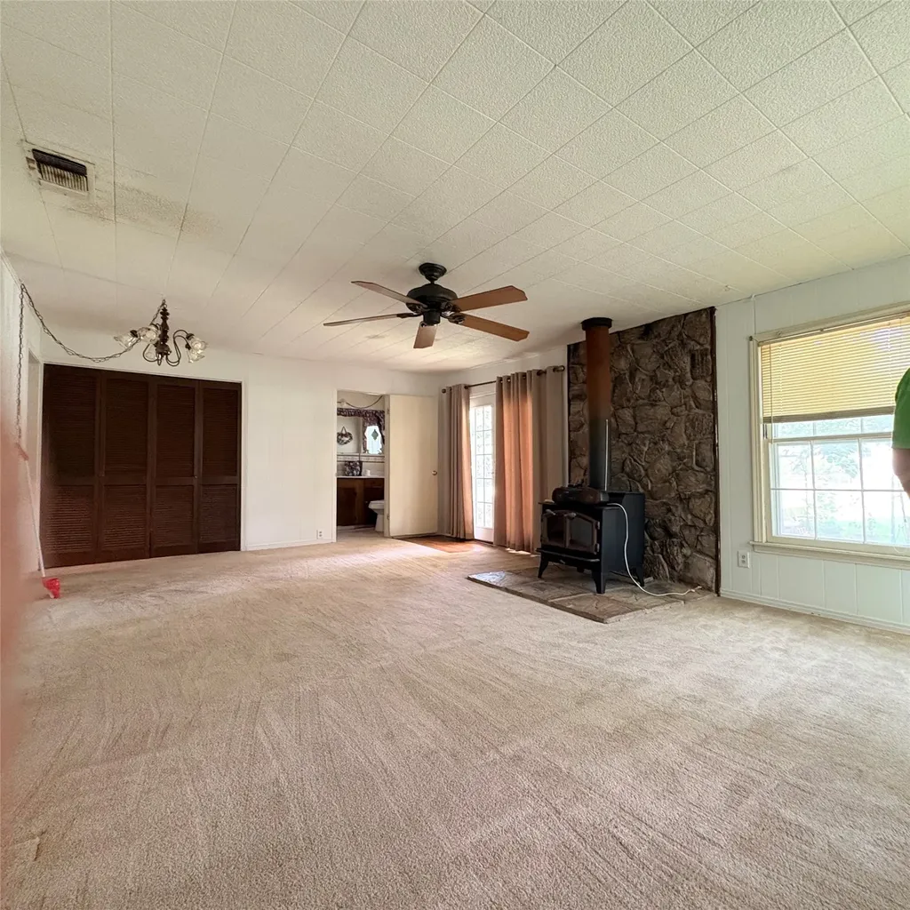 2101 14th Avenue Mineral Wells TX 76067