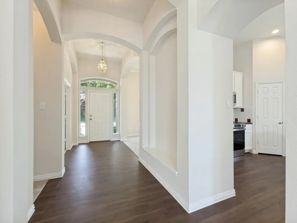 5916 Legend Lane The Colony TX 75056