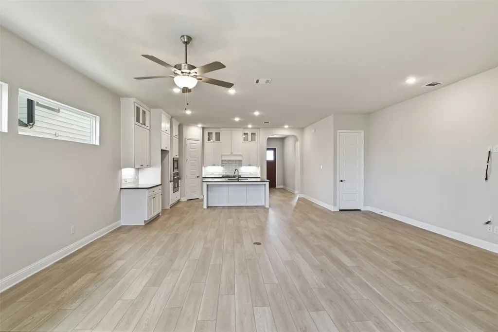 2524 Ballaster Mews Rowlett TX 75088