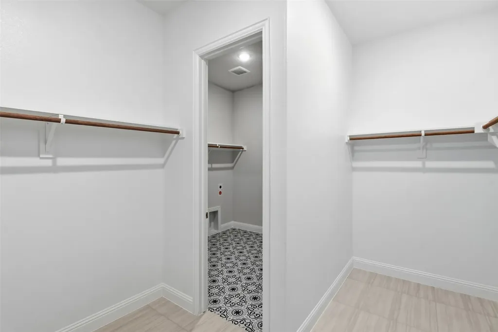 2524 Ballaster Mews Rowlett TX 75088