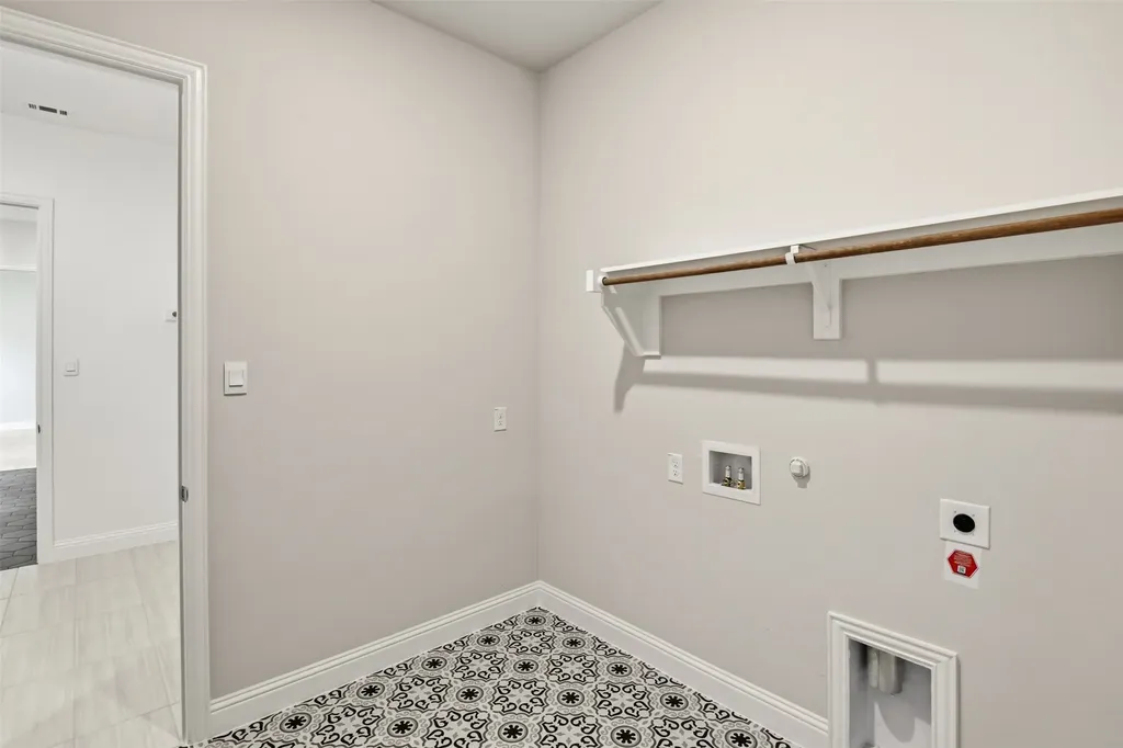 2524 Ballaster Mews Rowlett TX 75088