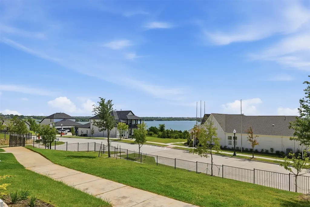 2524 Ballaster Mews Rowlett TX 75088