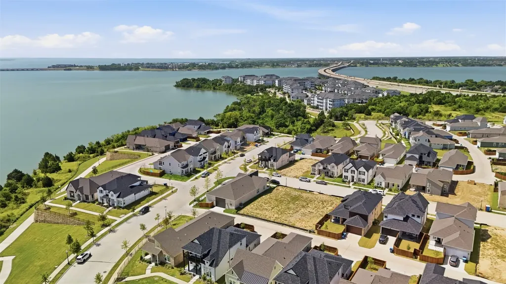 2524 Ballaster Mews Rowlett TX 75088