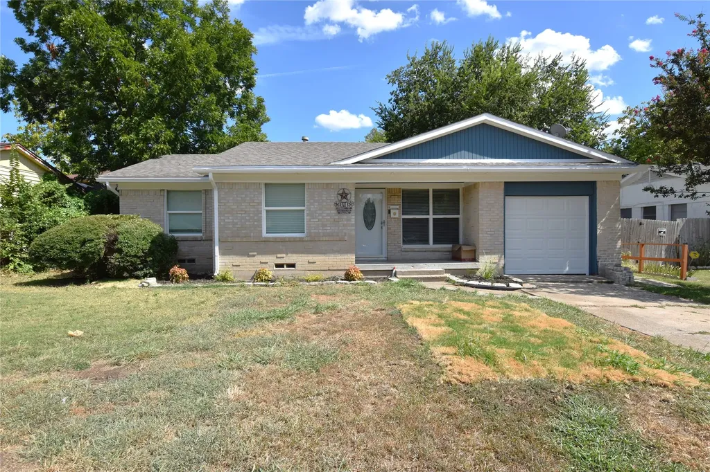 1718 Summit Street Mesquite TX 75149