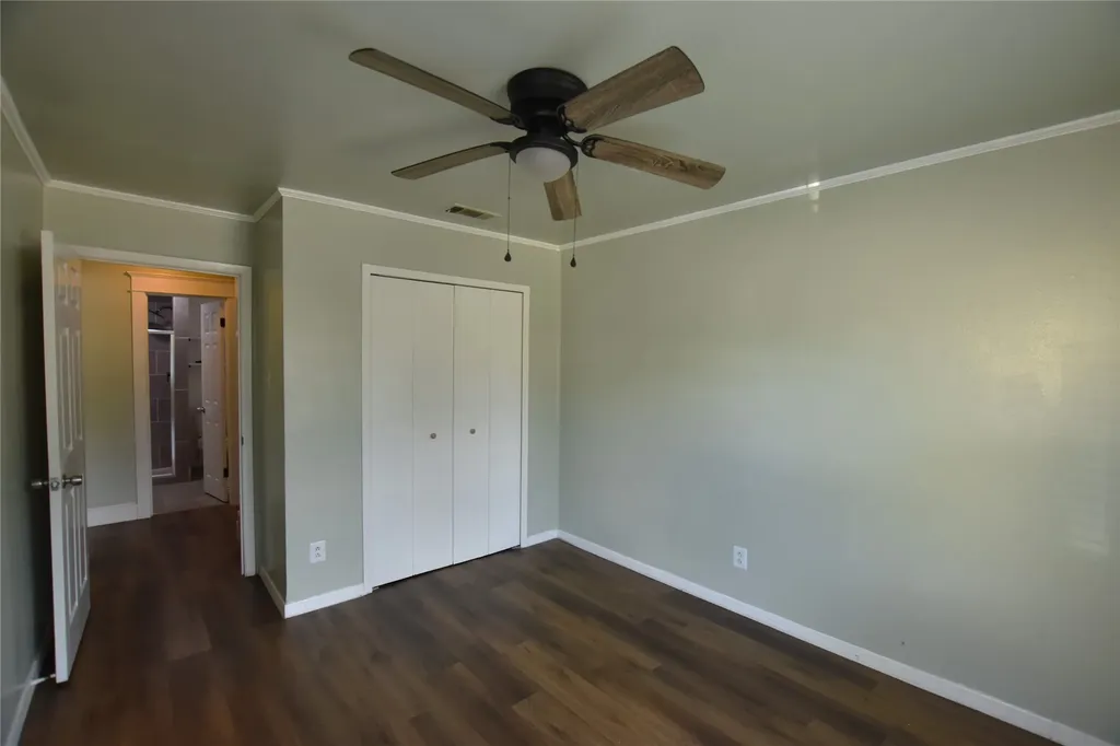 1718 Summit Street Mesquite TX 75149