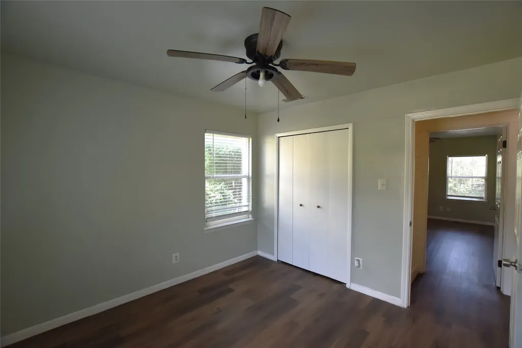 1718 Summit Street Mesquite TX 75149