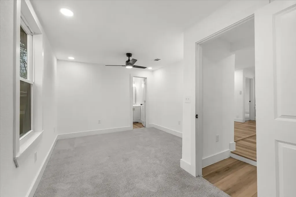 3744 S Hughes Avenue Fort Worth TX 76119