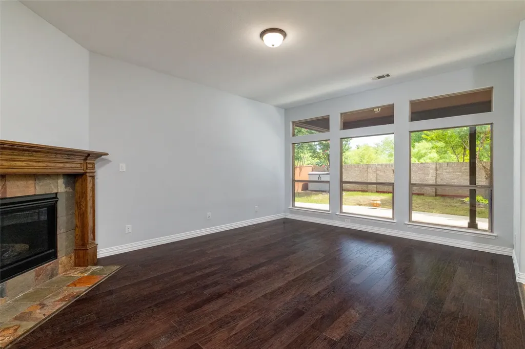 305 Dorset Court Roanoke TX 76262