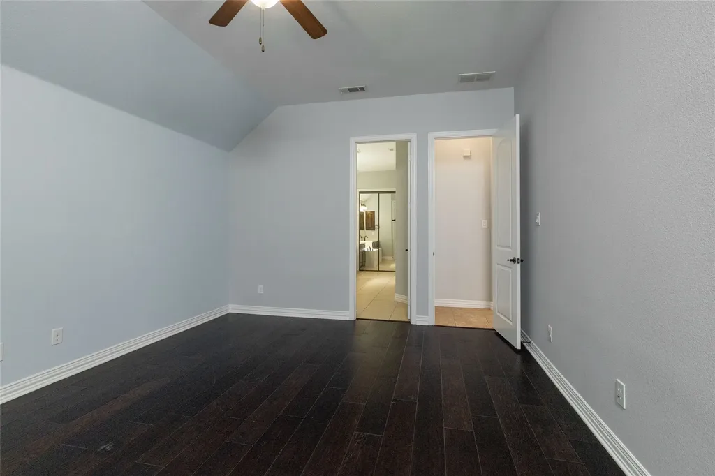 305 Dorset Court Roanoke TX 76262