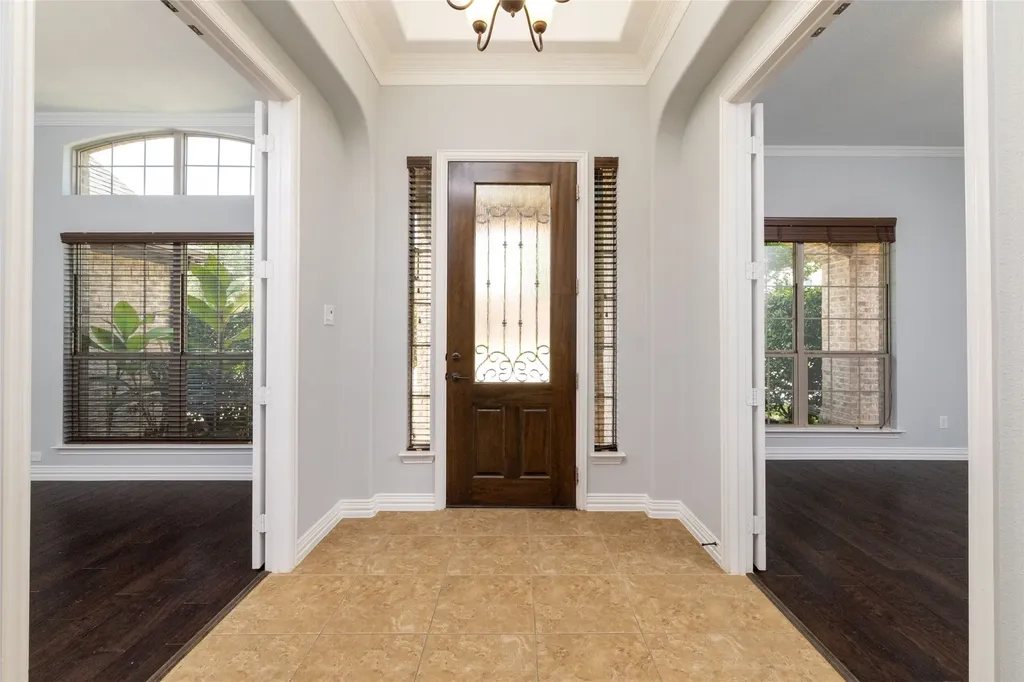 305 Dorset Court Roanoke TX 76262