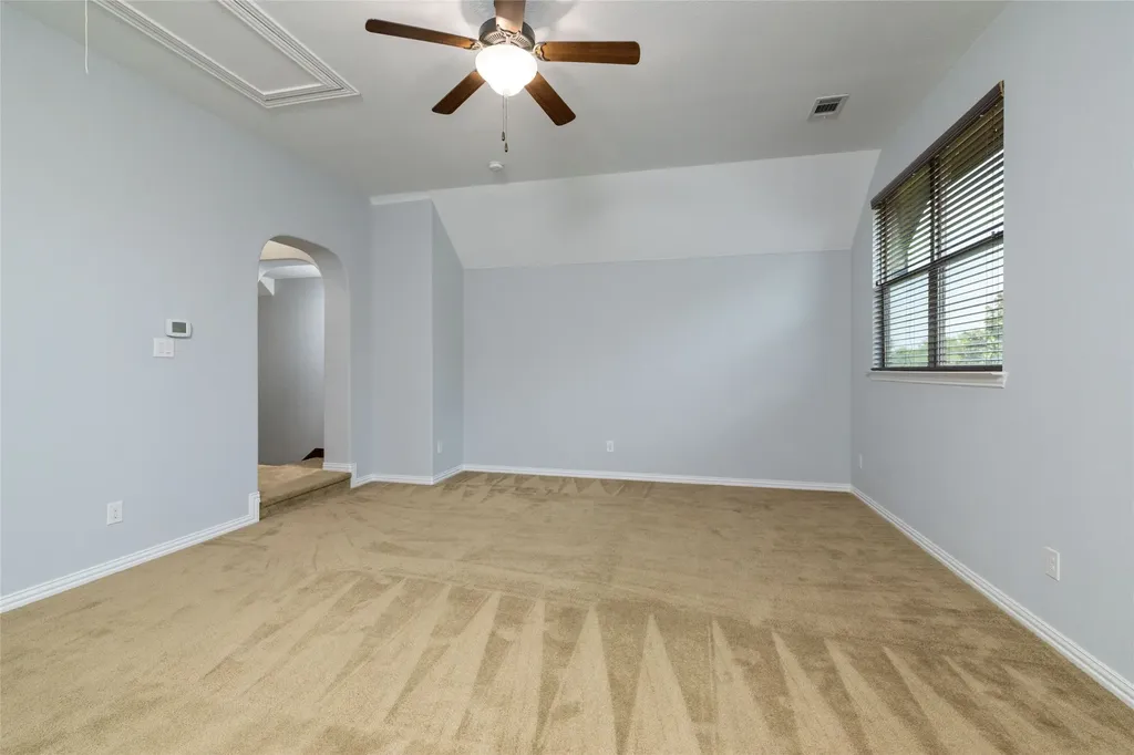 305 Dorset Court Roanoke TX 76262