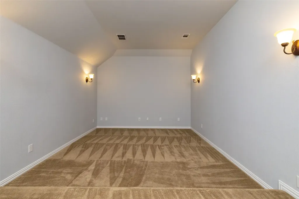 305 Dorset Court Roanoke TX 76262