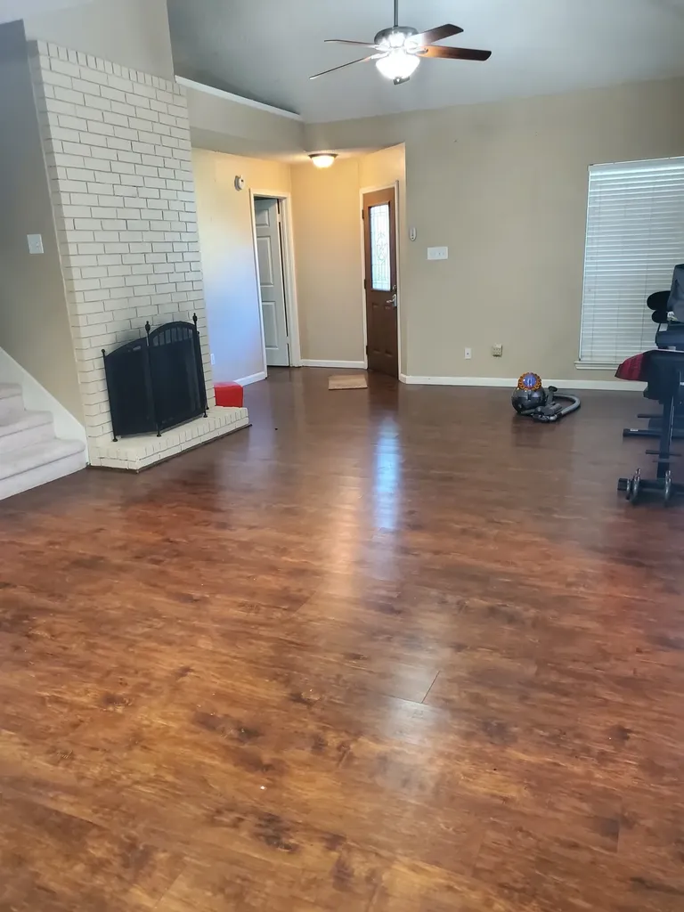 2920 Peninsula Way Carrollton TX 75007
