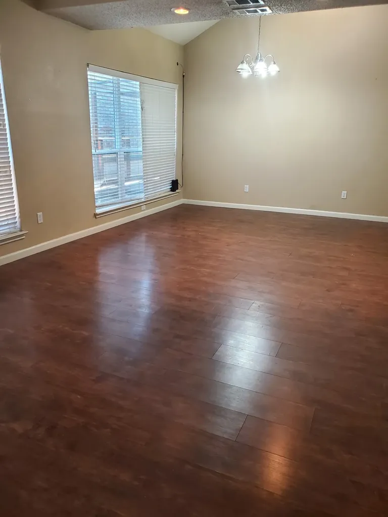 2920 Peninsula Way Carrollton TX 75007