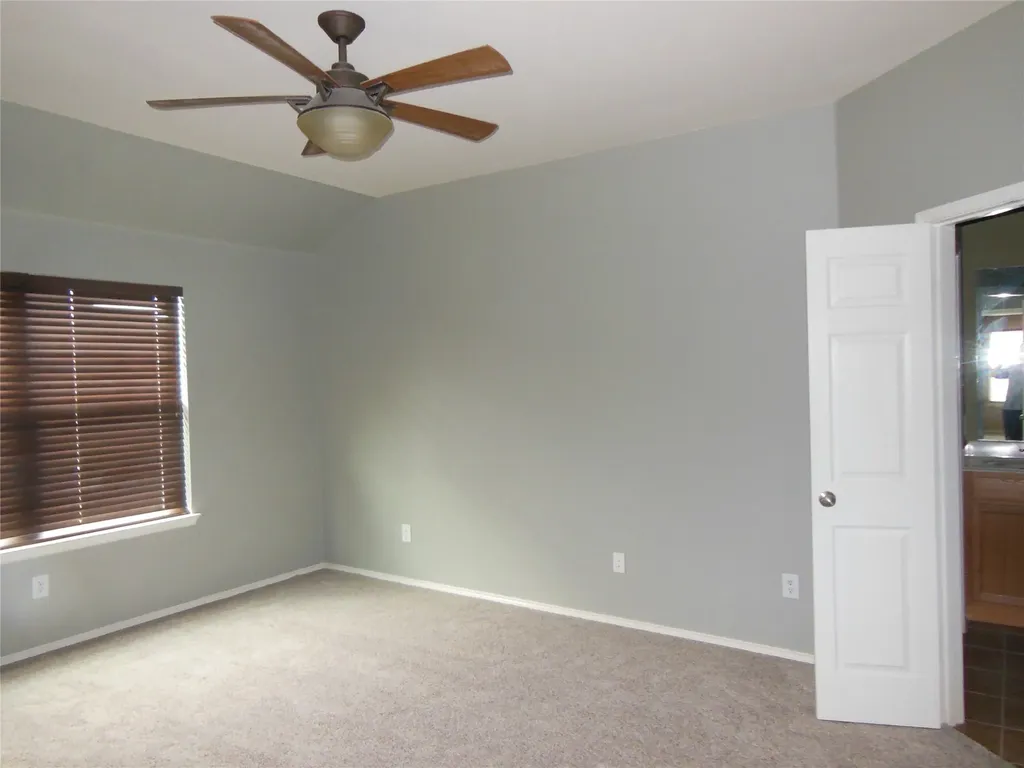 15633 Wheelhorse Trail Fort Worth TX 76262
