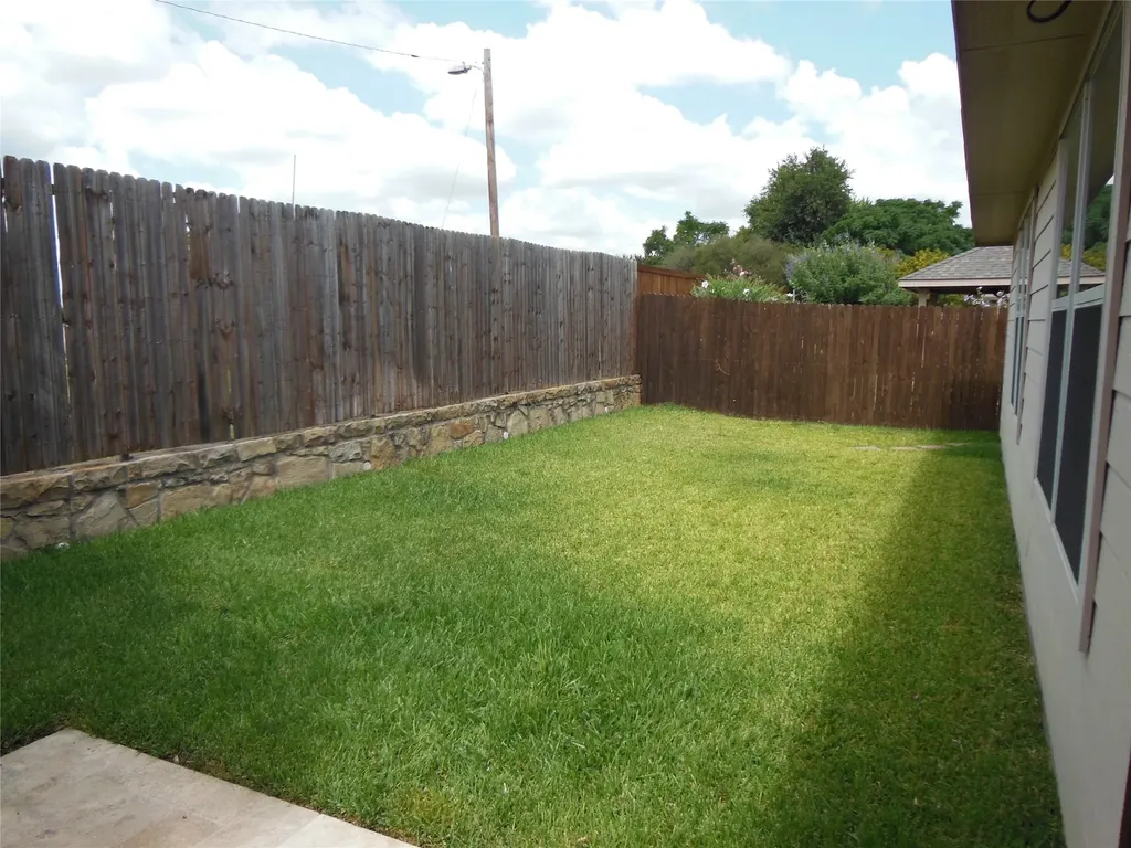 15633 Wheelhorse Trail Fort Worth TX 76262