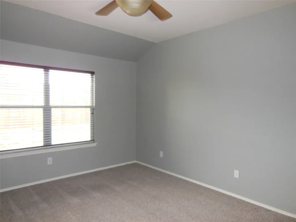 15633 Wheelhorse Trail Fort Worth TX 76262