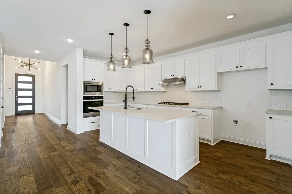 1508 Larson Lane Denton TX 76210