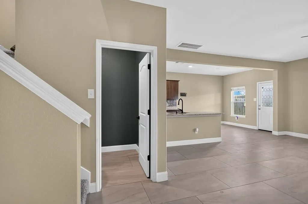 1420 Sunkiss Drive Fort Worth TX 76140