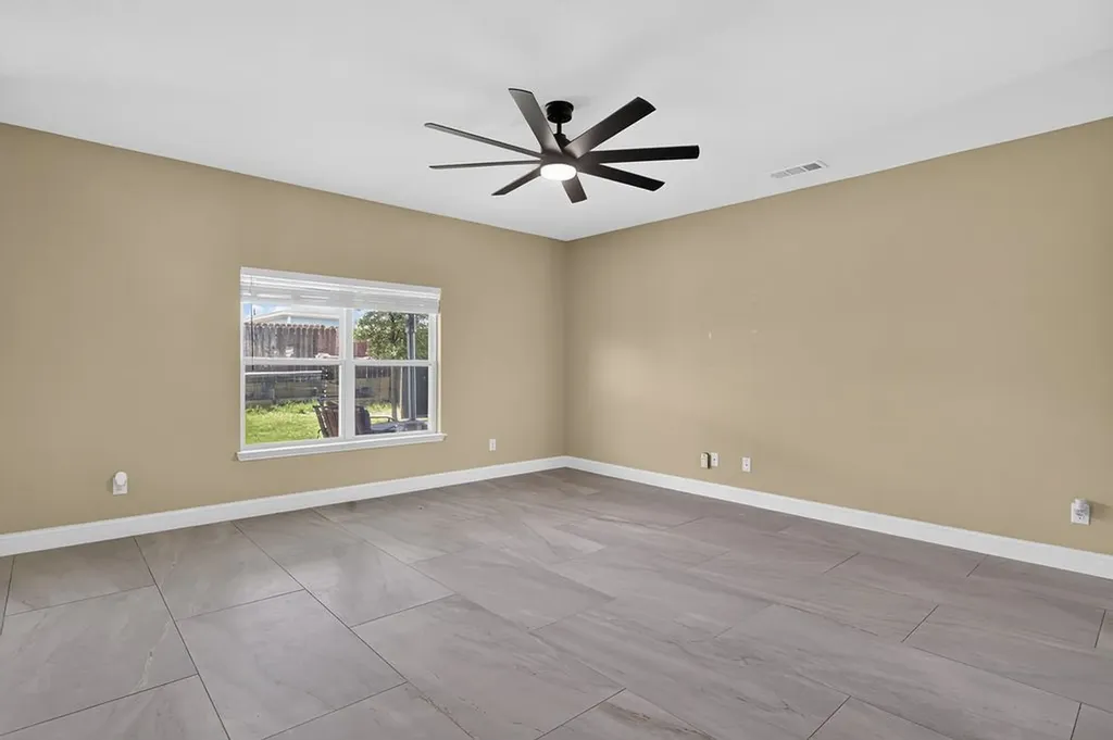 1420 Sunkiss Drive Fort Worth TX 76140