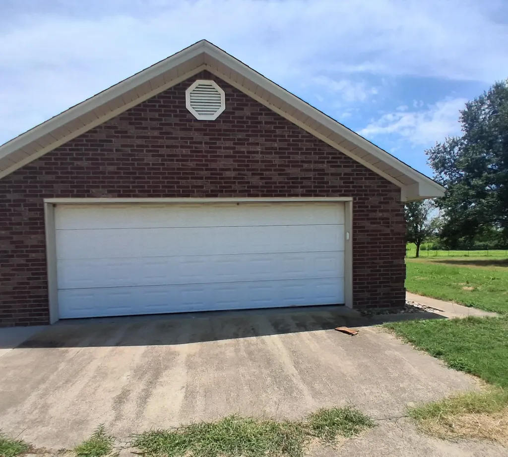 511 County Road SW 3010 Mount Vernon TX 75457