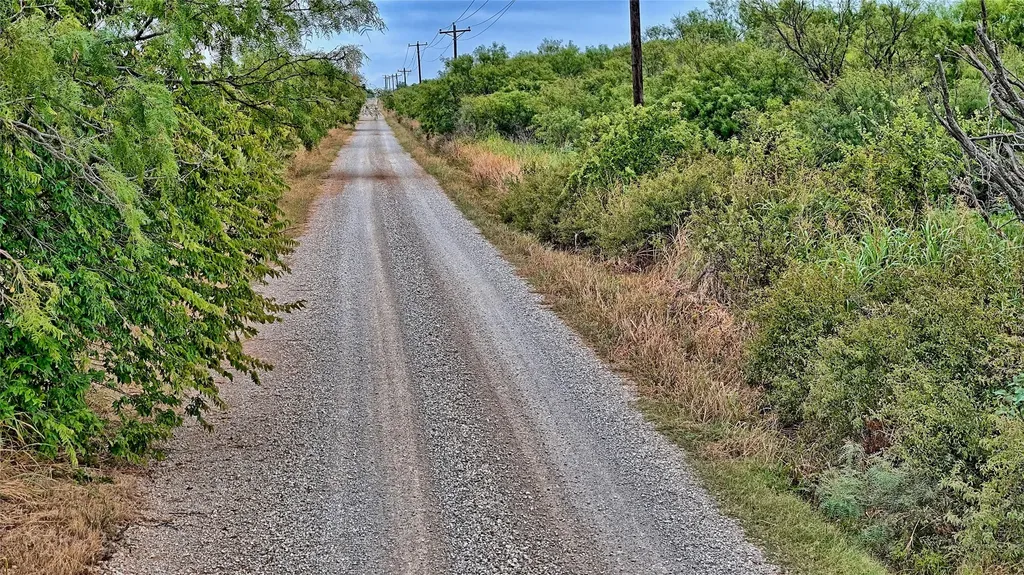 2563 Raymond Edwards Road Henrietta TX 76365