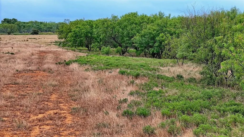 2563 Raymond Edwards Road Henrietta TX 76365