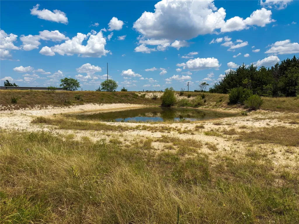 159 Bee Creek School House Grandview TX 76050