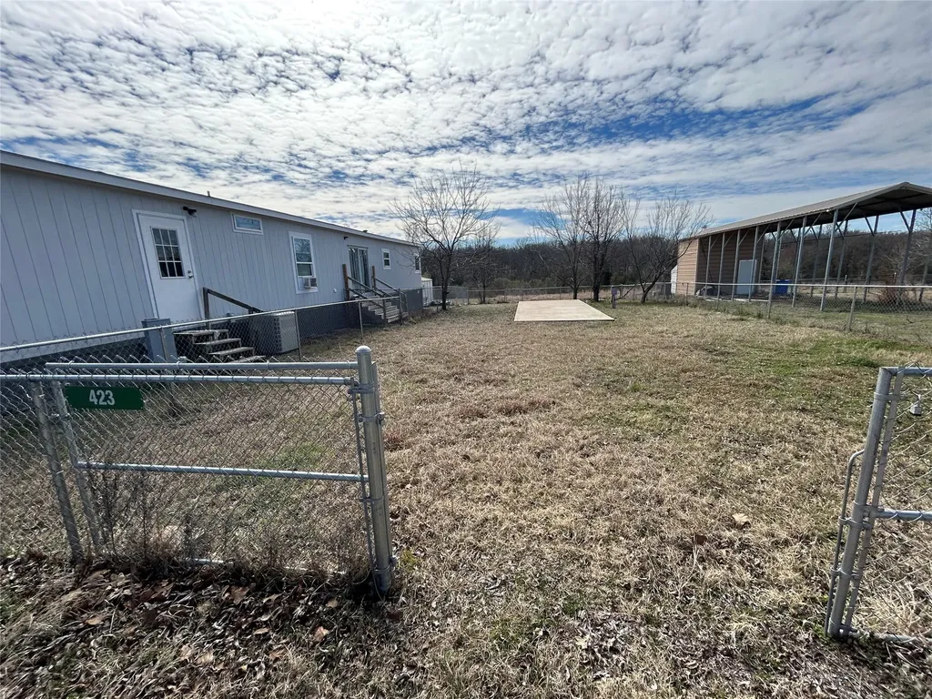 423 Waterfront Row Quitman TX 75783