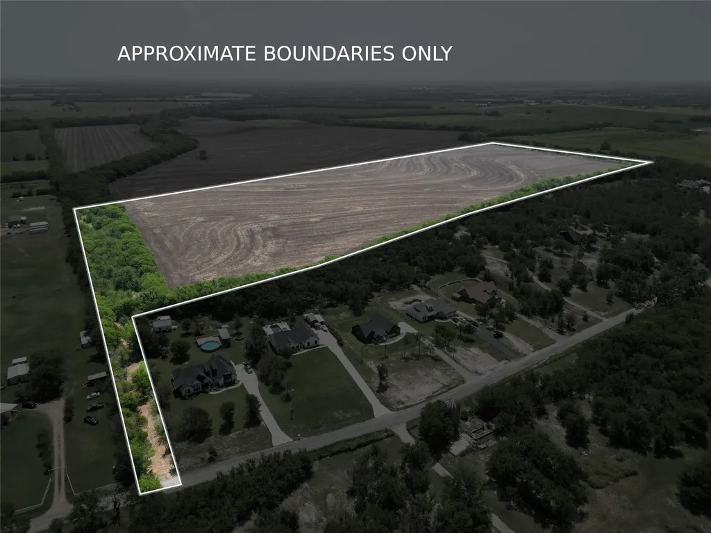 910 Kentucky Town Road Whitewright TX 75491