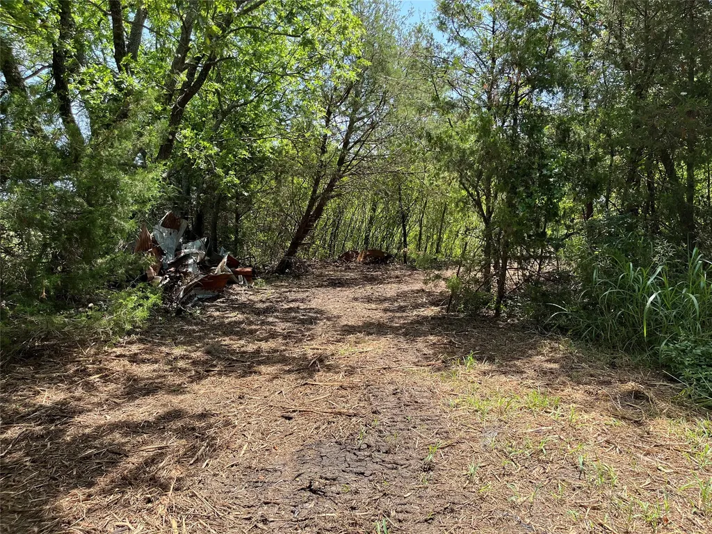 910 Kentucky Town Road Whitewright TX 75491