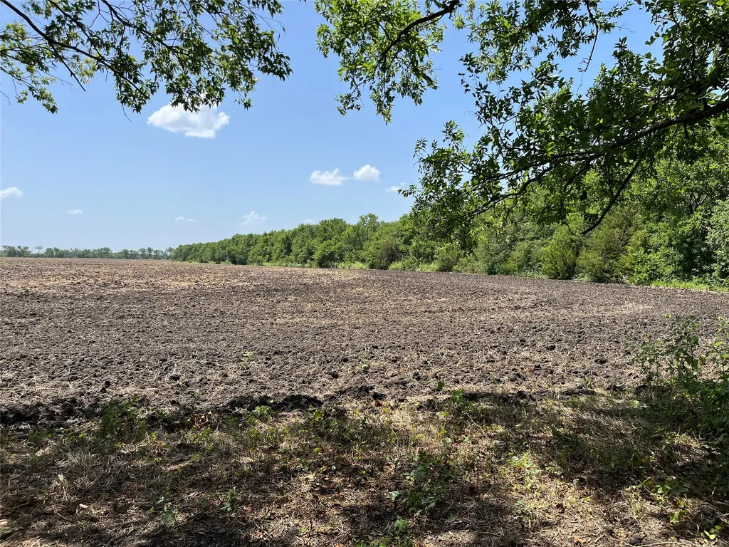 910 Kentucky Town Road Whitewright TX 75491