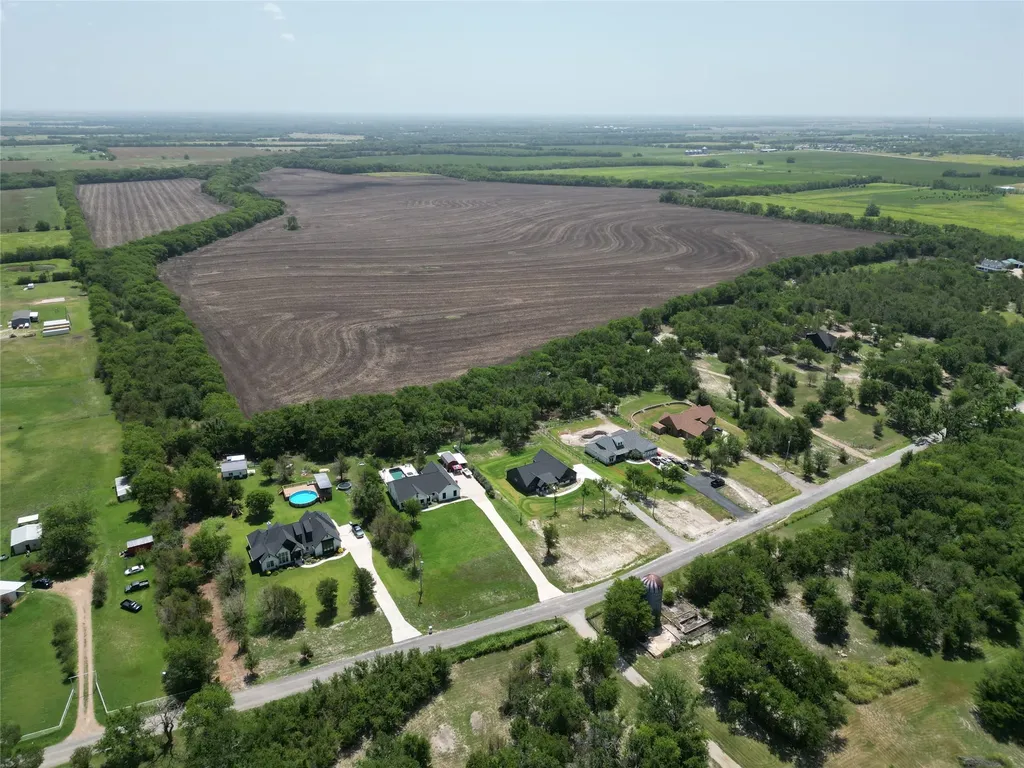 910 Kentucky Town Road Whitewright TX 75491