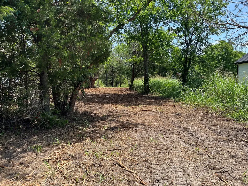 910 Kentucky Town Road Whitewright TX 75491