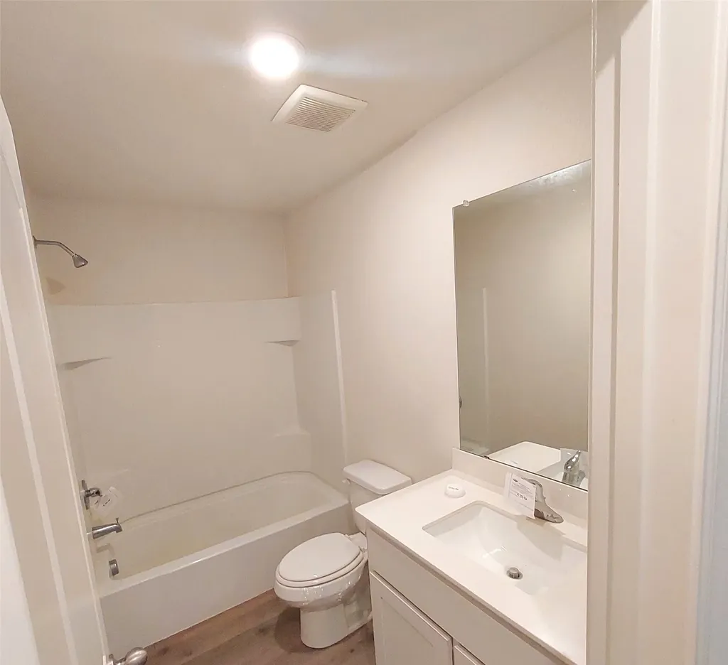 4901 Delano Street Greenville TX 75401