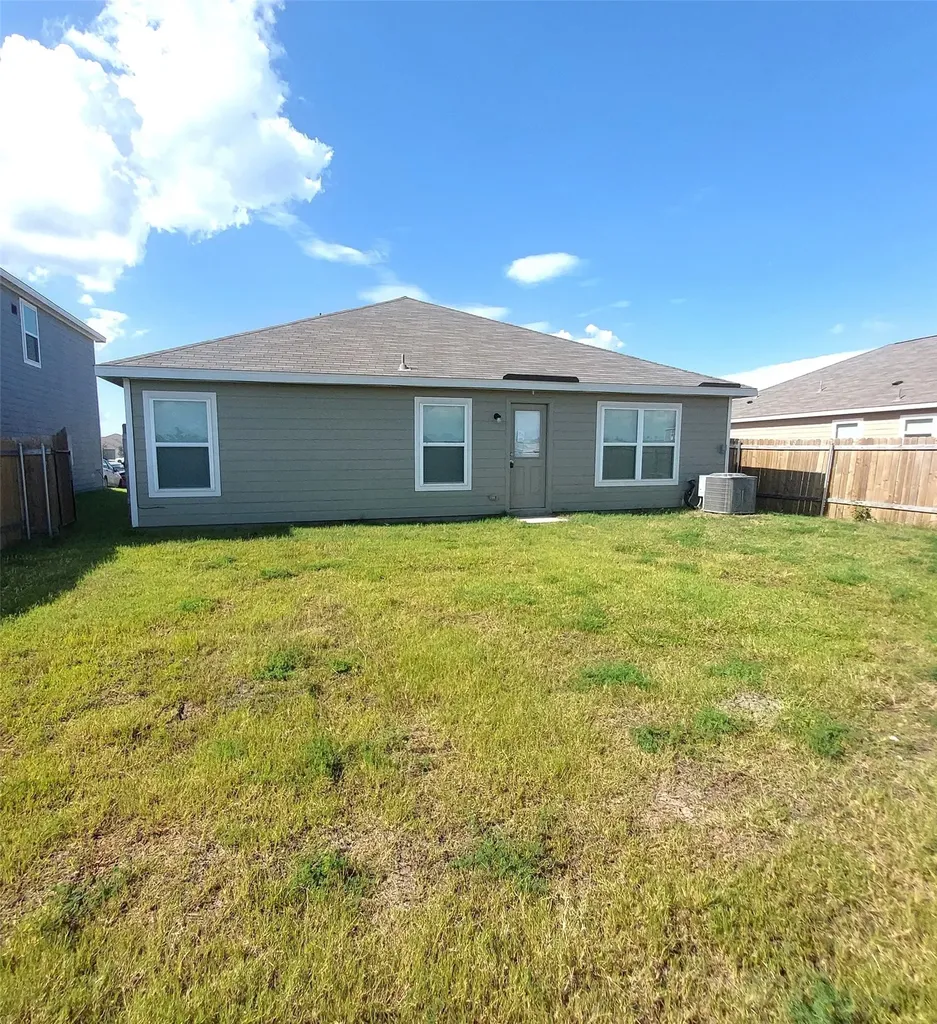 4901 Delano Street Greenville TX 75401